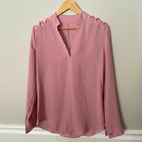 Tops - Women’s Dress Shirt